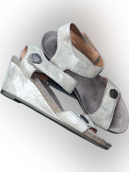 Taos Footwear Shoes - Taos Festival 4048 Metallic Shimmery Gold Wedge Velcro Leather Suede Sandals 37